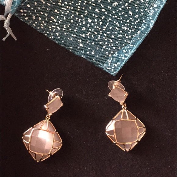 Gold and grey earings!