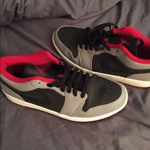 Brand new Nike shoes