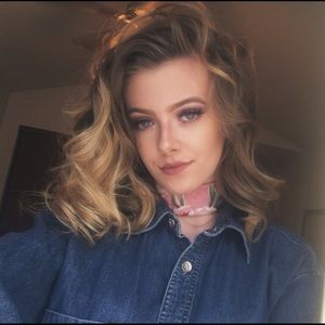 Meet your Posher, Dianna