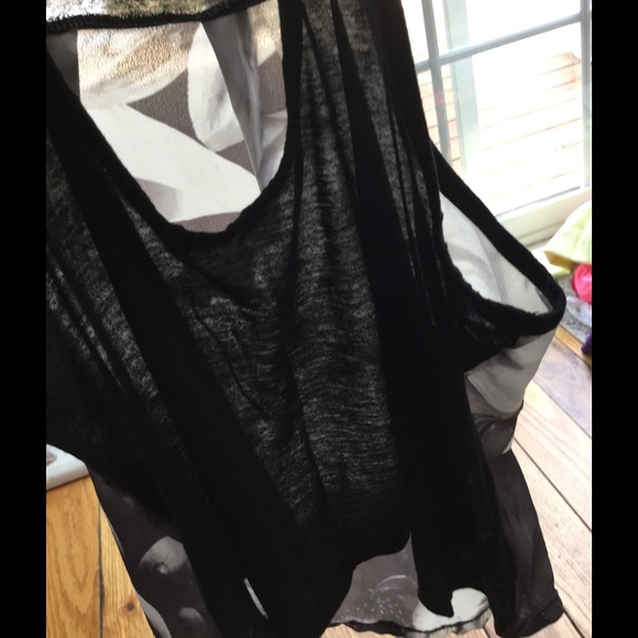 SALE ⭐️ American Eagle Happy Hour Tank - Picture 4 of 4