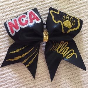 NCA Top Gun bow