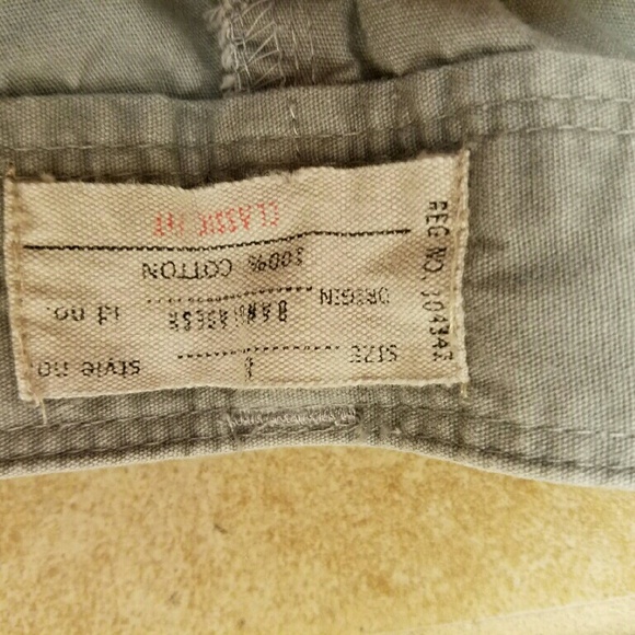 Gray shorts, med (size 8), comfy material - Picture 3 of 3