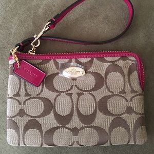 Corner Zip Coach Wristlet