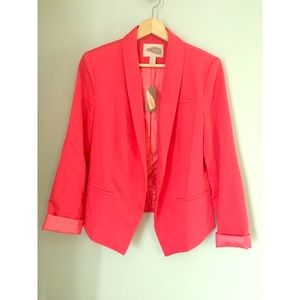 gorgeous pink blazer