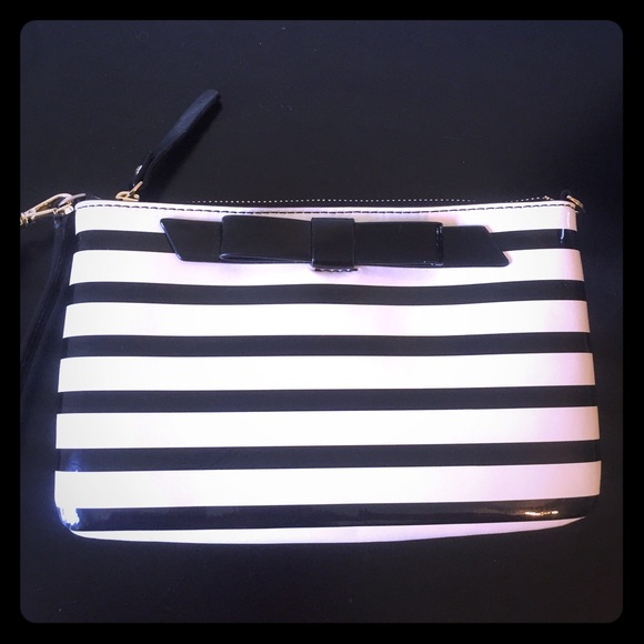 Kate Spade Patent Wristlet Bag