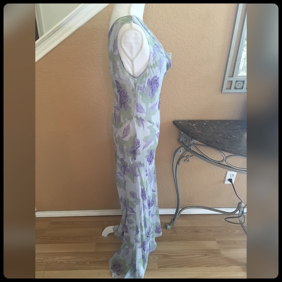 ✨👗💐STUNNING FLORAL DRESS💐✨ - Picture 2 of 6