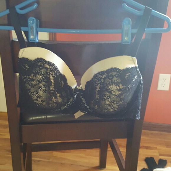 Victoria Secret bra
