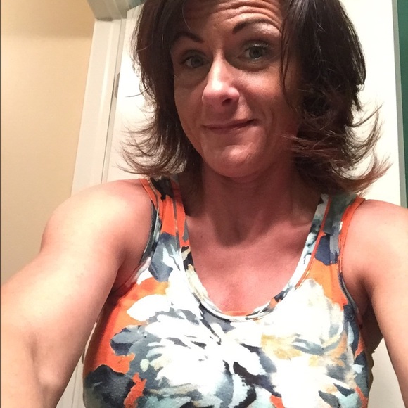 Meet your Posher, Kim - Picture 1 of 1