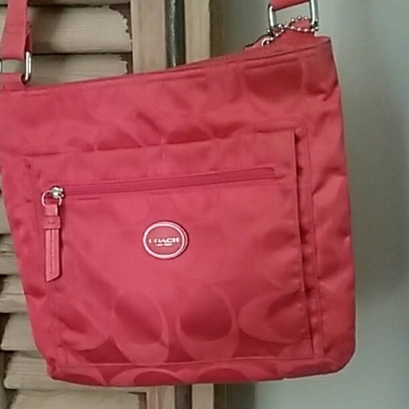 Handbag