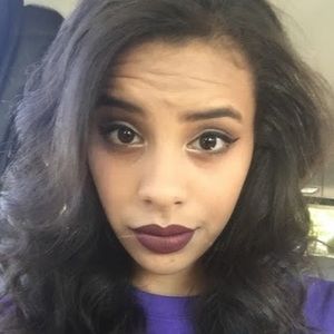 Meet your Posher, Jasmine