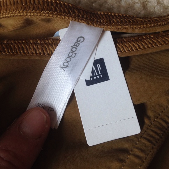 NWT Gap bathing suit bottoms. Very unique. - Picture 3 of 3