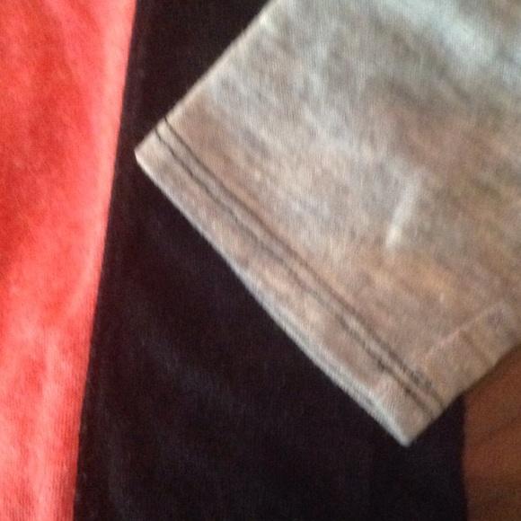 Cool Color Block Top! - Picture 3 of 4