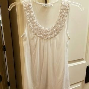 Super adorable tank, wear casual or dress up!