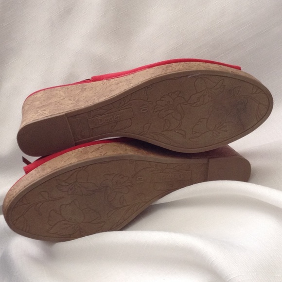 ❗️SOLD❗️Dexter Red Canvass Wedges - Picture 4 of 4