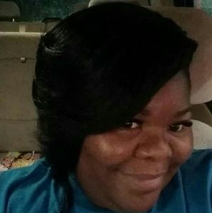 Meet your Posher, Amandah