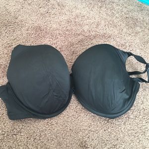 VS Wear Everywhere bra