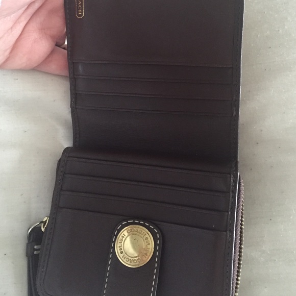 Coach wallet - Picture 2 of 4