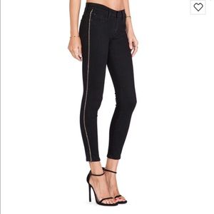 ❌SOLD❌NWT Hudson Luna Crop Skinny