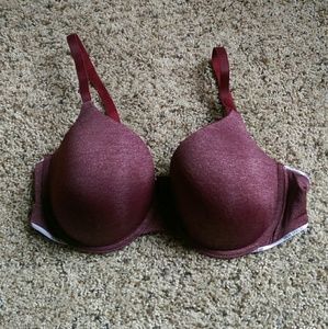 Like new VS Semi Demi bra