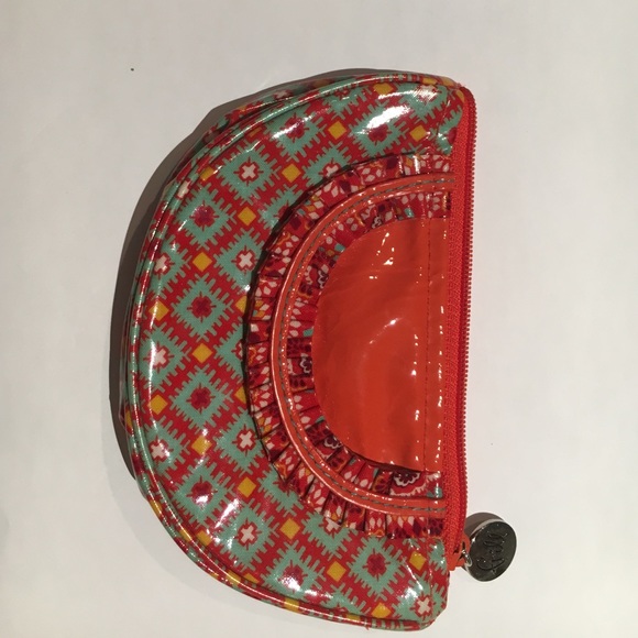 Vera Bradley Clutch