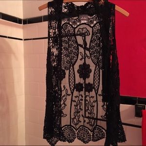 Black lace vest/cover-up