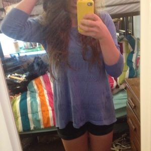 ---Blue Quarter Sleeve Shirt---