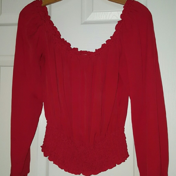 Michael Kors Off shoulders shirt