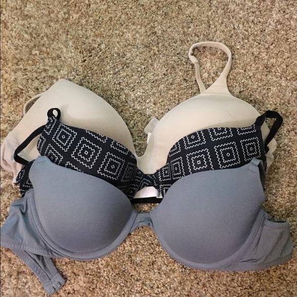 34C VS Bra Bundle