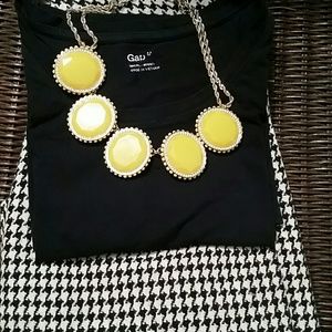 Banana Republic yellow necklace