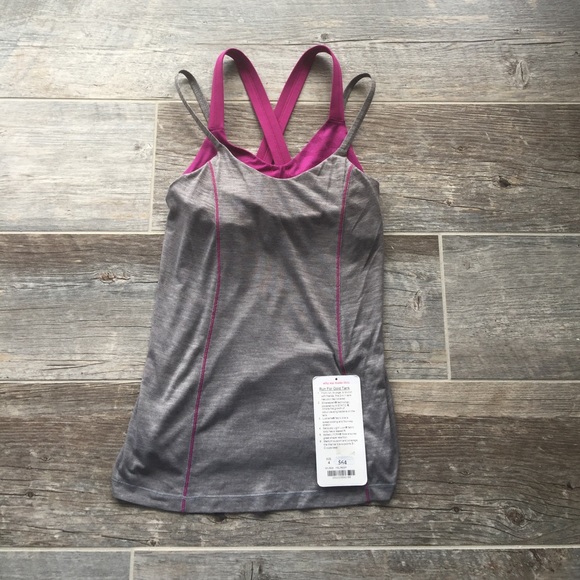 NWT Lululemon Run For Gold Tank Size 4