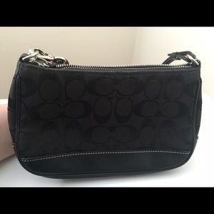 Signature Coach bag