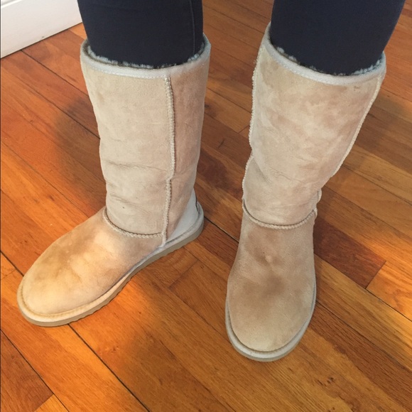 Ugg Australia tall boots