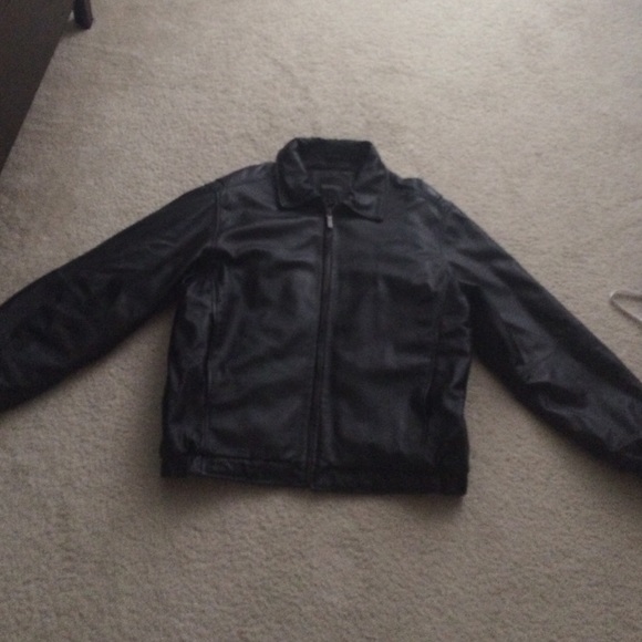Men's black leather coat!!