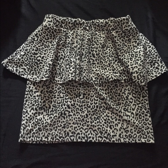 Peplum Bodycon Skirt - Picture 1 of 2