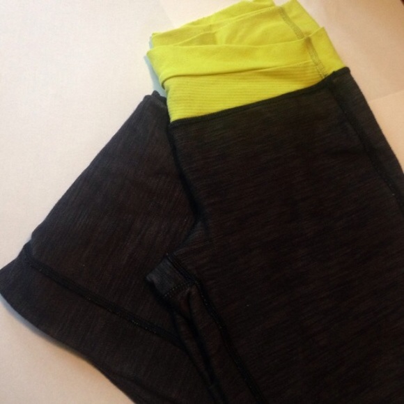 Lululemon Astro yoga pant size 2 regular length