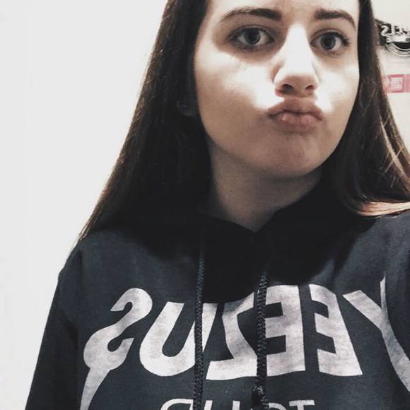 Meet your Posher, Madison