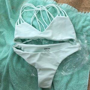 ❌SOLD❌ Mikoh Banyans M Sea Mist