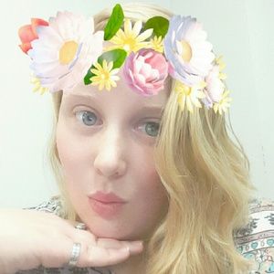 Meet your Posher, Megan