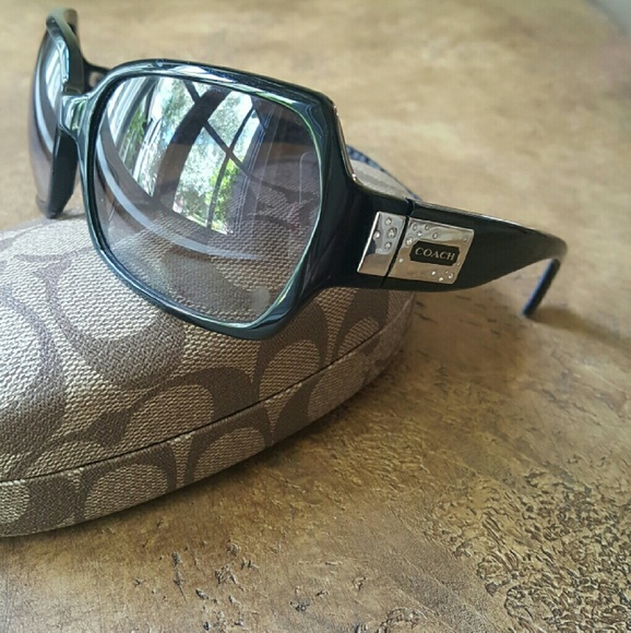 Authentic Coach sunglasses - Picture 2 of 4