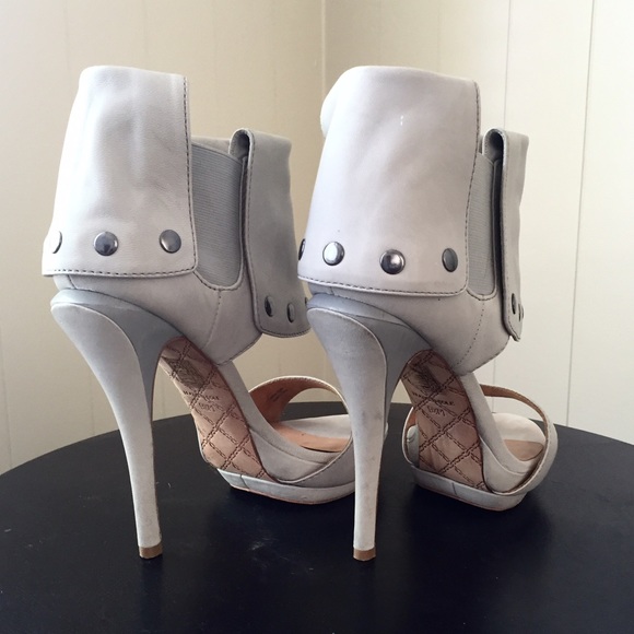 Rare Vintage L.A.M.B. Cuffed Leather Stilettos - Picture 3 of 4