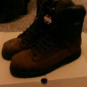 Guide gear water proof boot