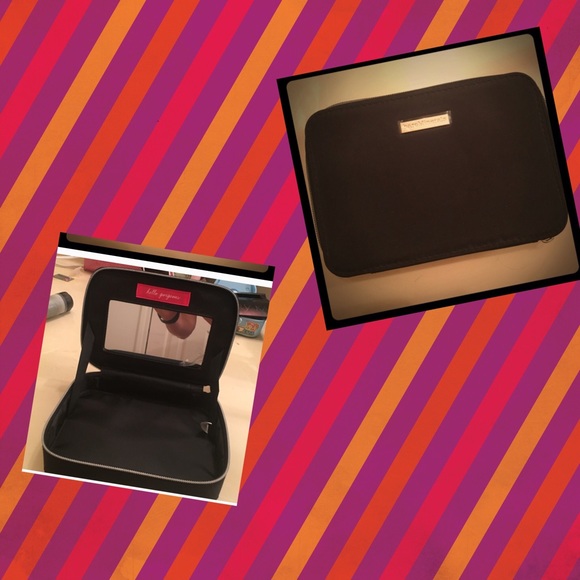 Bare Minerals hard makeup case
