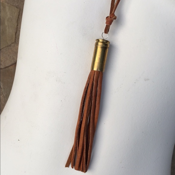 Bullet fringe necklace - Picture 1 of 2