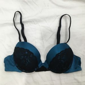 Frederick's of Hollywood Teal & Black Push-up Bra