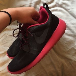 Nike Roshes