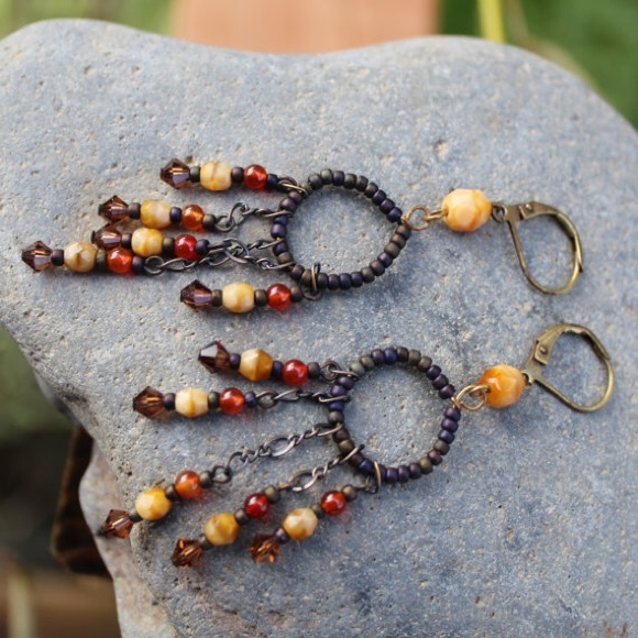 Chandelier earrings - Picture 2 of 4