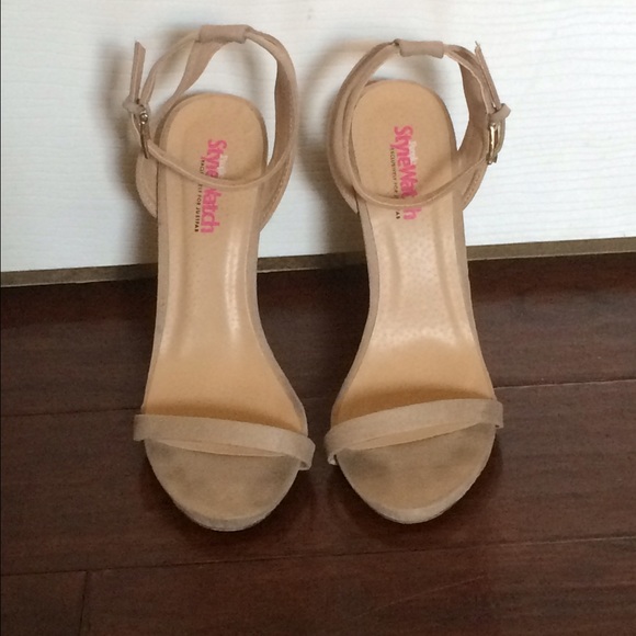 Tan Justfab heels