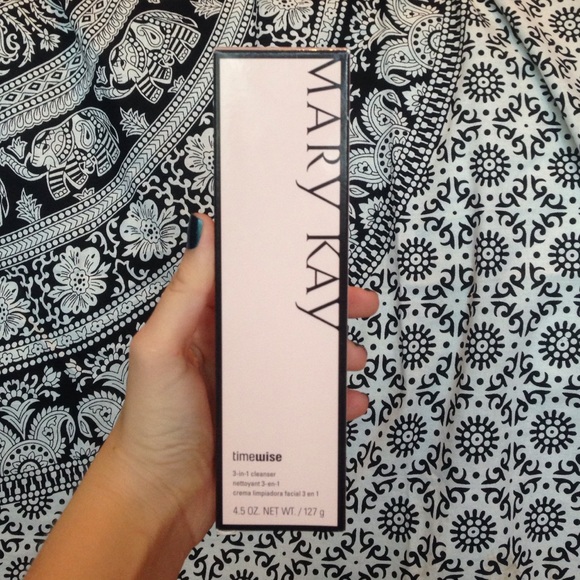 Timewise 3-in-1 cleanser (Normal to Dry Skin)