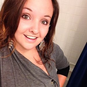 Meet your Posher, Renee