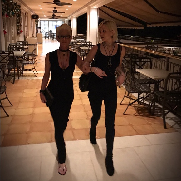 Meet your Posher, Sophia - Picture 2 of 2